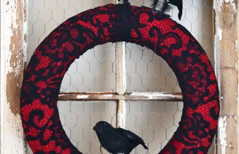 Halloween-Crow-Wreath-A-Pretty-Life
