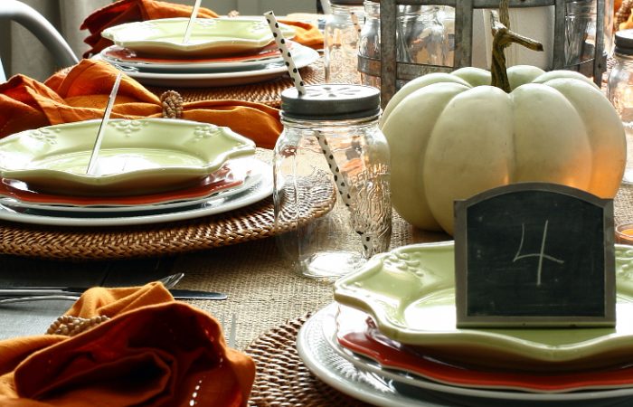 fall-dining-room-table