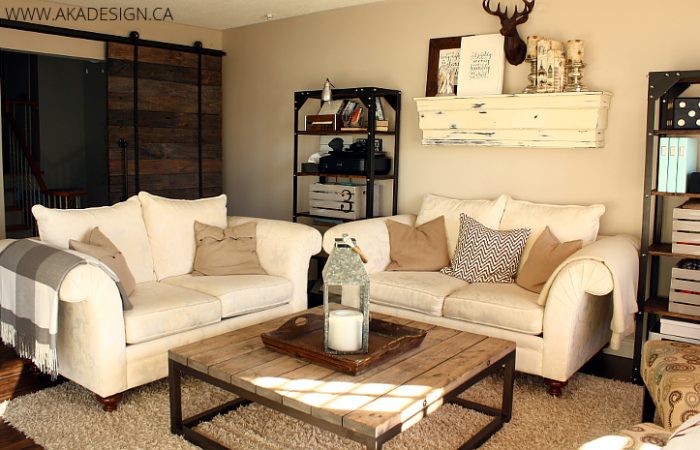 RUSTIC-CREAM-LIVING-ROOM