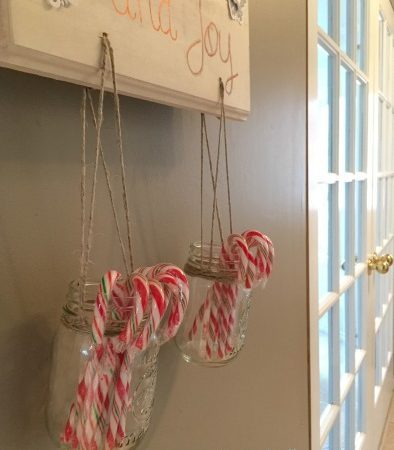 DIY-Christmas-Candy-Holder-394x500