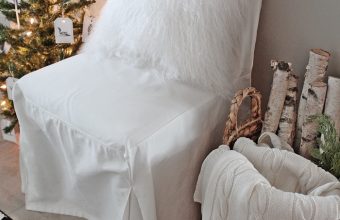 christmas-home-tour-foyer-decor