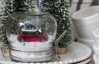 Mini-Cooper-Christmas-Tree-Snow-Globe
