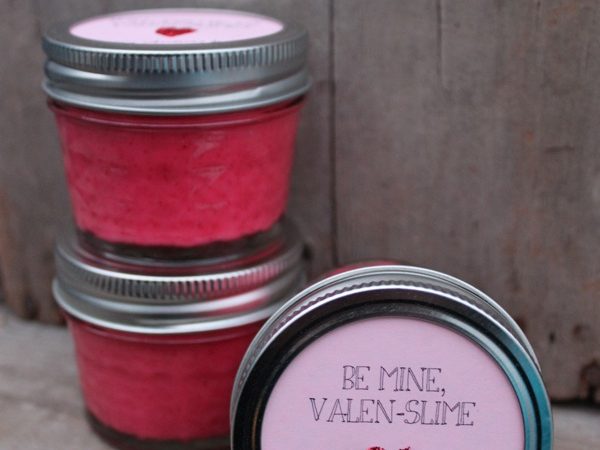 sparkly-valentines-day-slime-favours