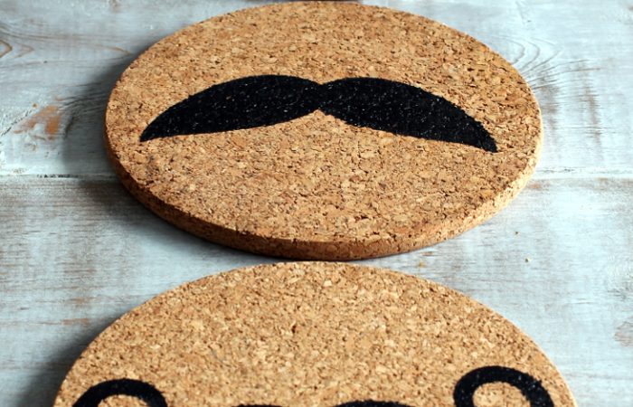 STENCILED-CORK-TRIVETS