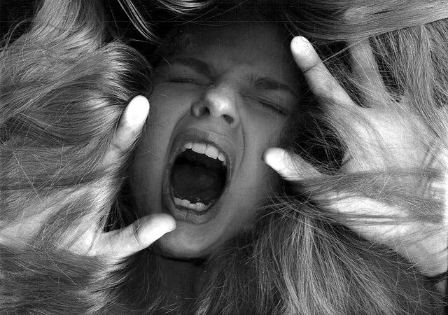 frustrated-mom