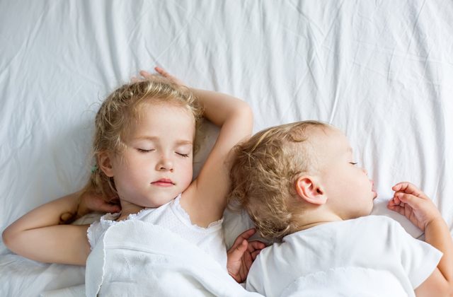an_open_letter_to_everyone_who_told_me_their_kids_dont_sleep