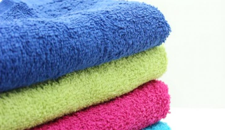 5 Natural Methods to Soften Laundry - SavvyMom