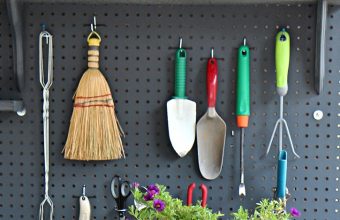 garden-tool-organization