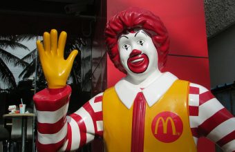 mcdonald-370465_1280