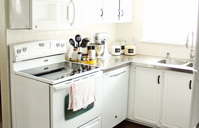 kitchen-stove1-730x937