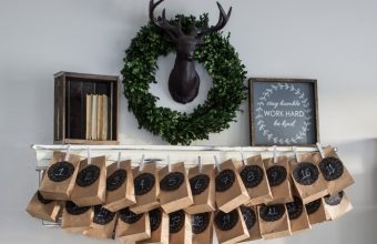 AKA-DESIGN-Advent-Calendar-Final-Product-Context-full-with-xmas-2-730x487