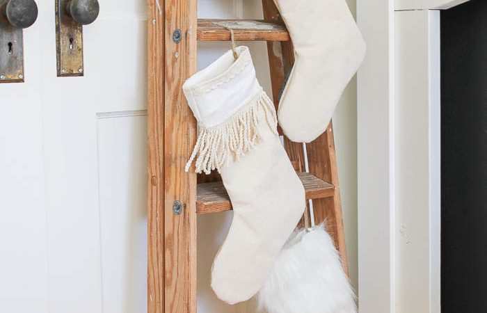 How-to-Make-Christmas-Stockings-42-1