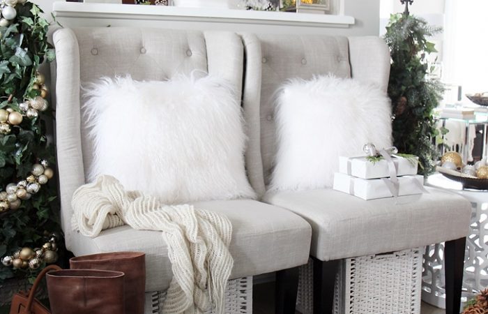 christmas-foyer-decorating-ideas
