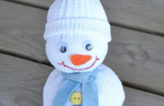 sock_snowman_square