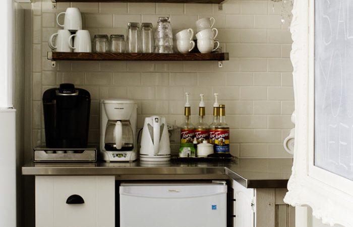 Subway-Tile-Wall-Rustic-Coffee-Bar-Kitchen