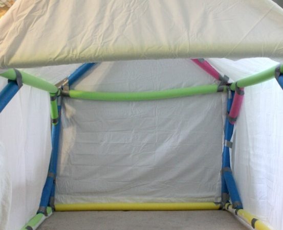 making-a-play-house-from-pool-noodles-553x780