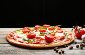 Cherry Tomato Pizza