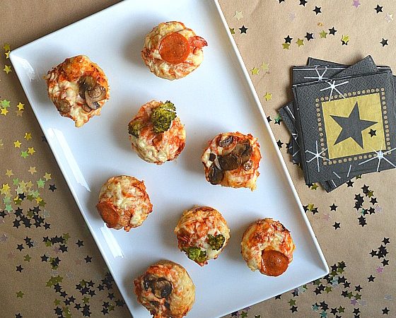 Director's Cut Mini Deep Dish Pizzas -560x560