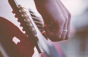 guitar-1354022_1280