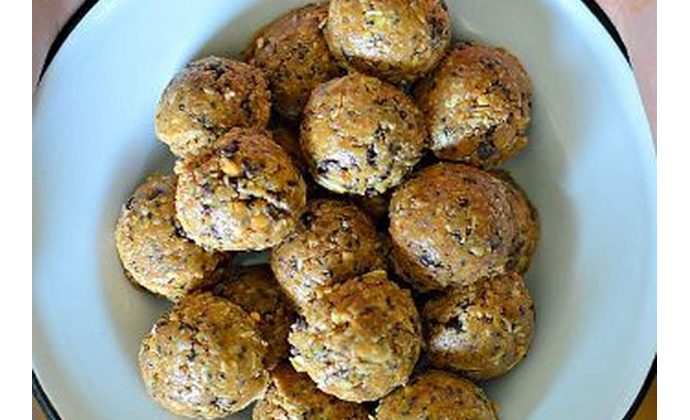 Oatmeal Power Balls Recipe - SavvyMom