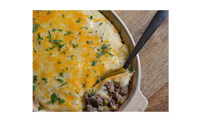 Shepherd’s Pie with Cheesy Cauliflower Mash