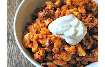 Slow Cooker Chili Mac and Cheese