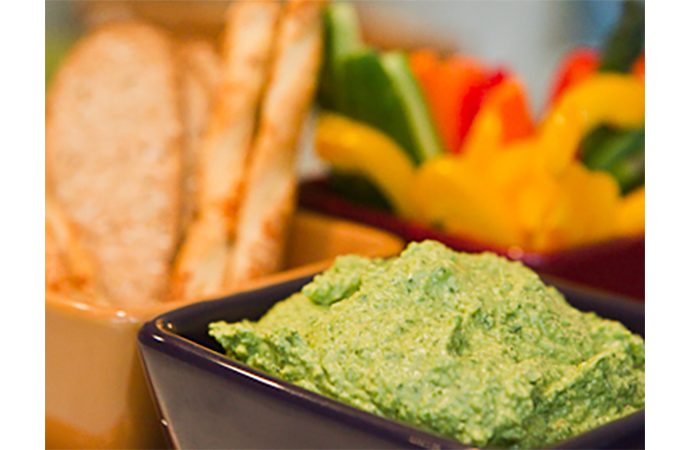 Low Fat Spinach Hummus