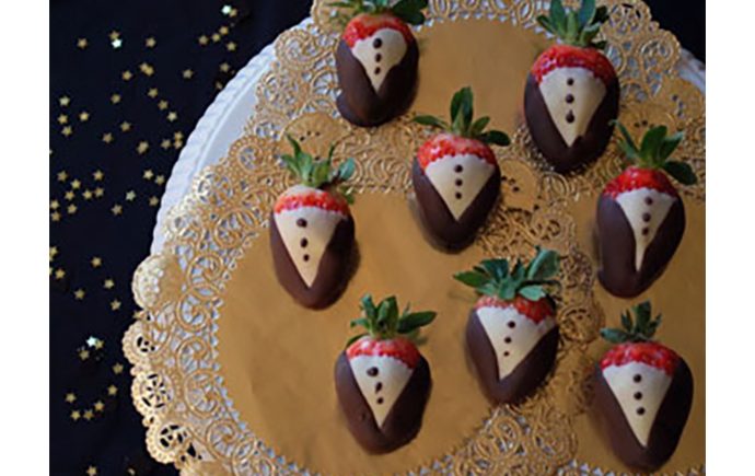 Tuxedo Strawberries