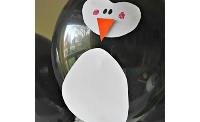 DIY Penguin Balloon