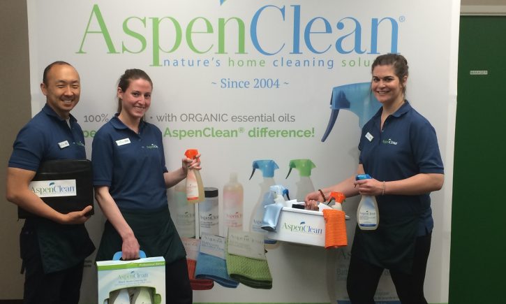 Clean Well: AspenClean Grapefruit & Lavender All Purpose Natural Spray Cleaner & Eco Cloth Set