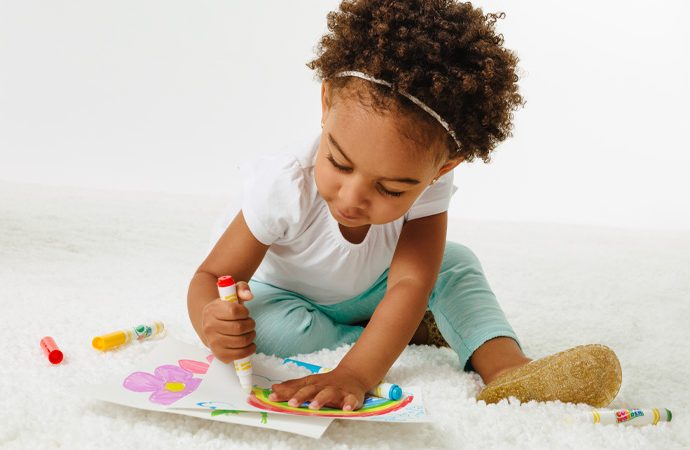 The Mess-Free Way for Kids to Colour Anywhere