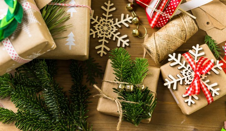 Victoria: The Savvy Guide to December