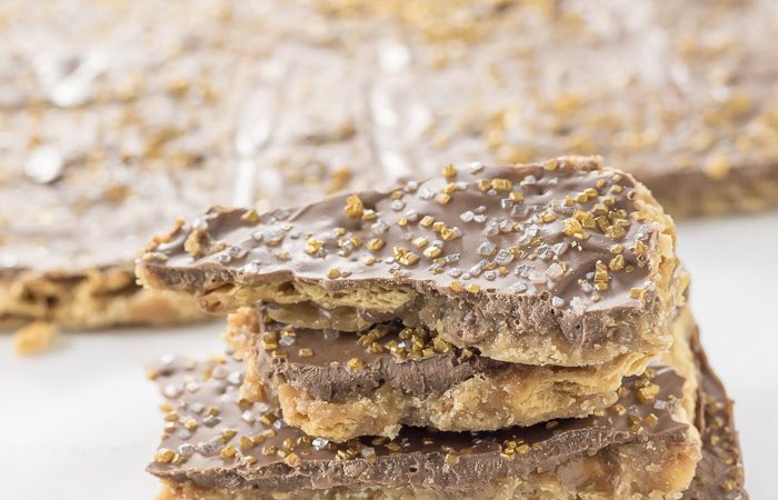 Chocolate Saltine Toffee