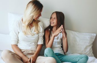 Tips for Parents to Help Your Daughter Navigate Tween Friendships