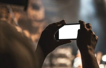 How-to-Attend-a-Blogging-Conference-on-a-Budget