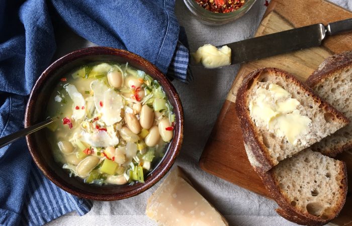 Chicken, White Bean, Leek Soup - 5 ingredient meals easy weeknight recipes for families