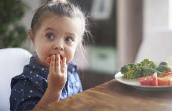 getting kids to actually eat